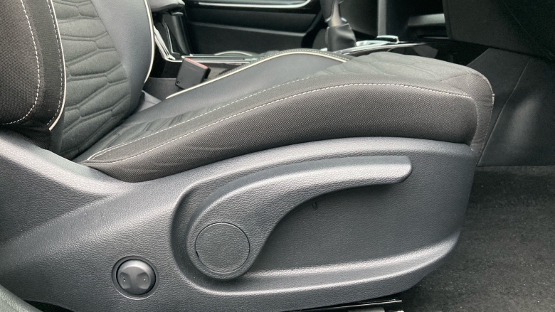 Kia Ceed 1.5T GDi ISG 138 GT-Line 5dr Petrol Hatchback